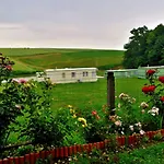 Lesny Zakatek * Radocza