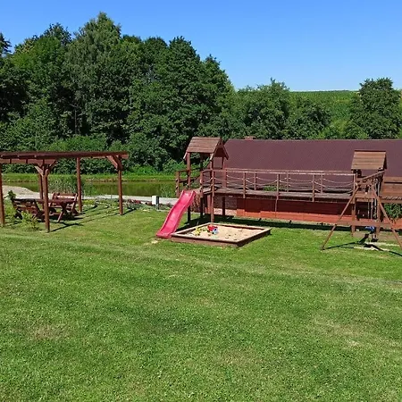 Lesny Zakatek Holiday park Radocza