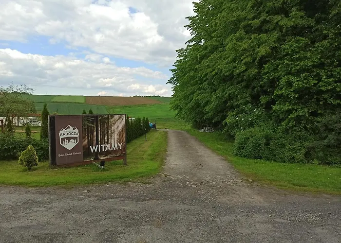 Lesny Zakatek * Radocza