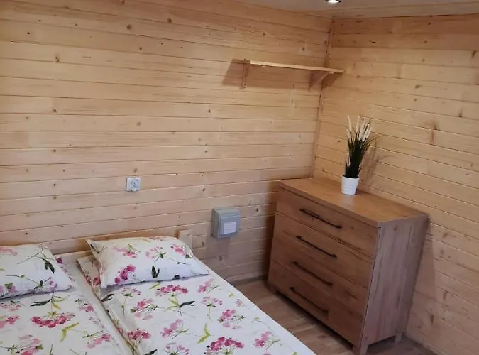 Lesny Zakatek * Radocza